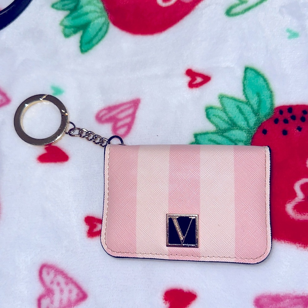 VICTORIA SECRET ID WALLET